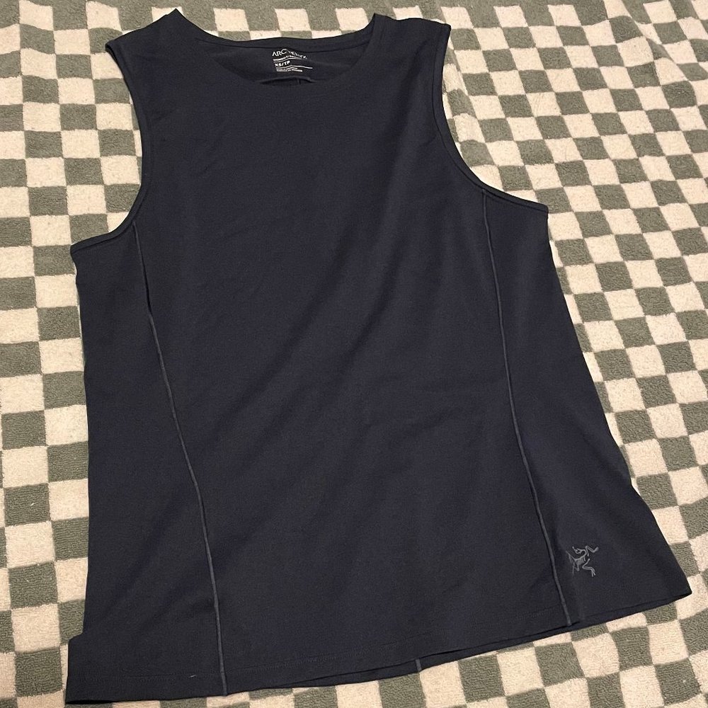 Arc'teryx Tank - Brand new & unworn